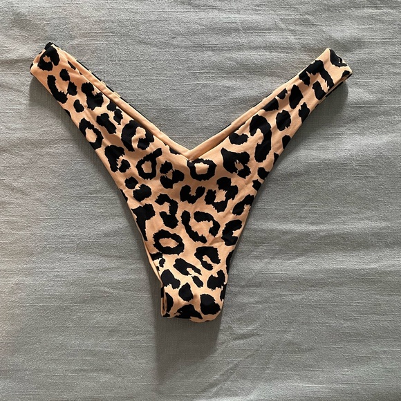 Toluca Swim Vesta Mini Bikini Bottom - Picture 3 of 7